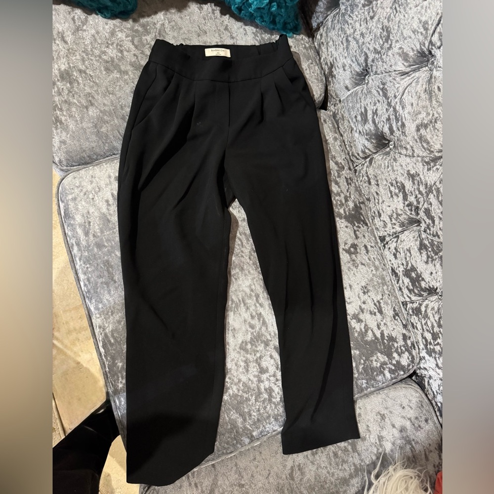 Aritzia Babaton Black Conan pants size 2